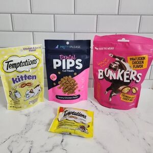 Cat Treat Bundle - Temptations, PrettyPlease Dental Pips Treats & Bonkers